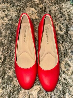 Dream Pairs Red Women's Round-Toe Low Heel Pumps